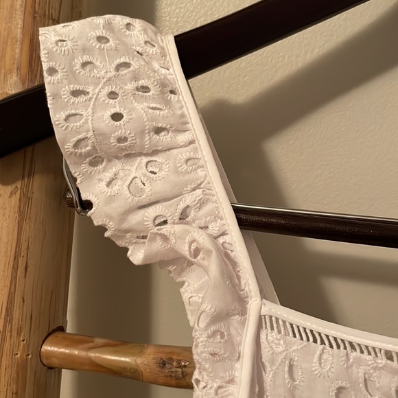 White eyelet dress - Picture 3 of 4